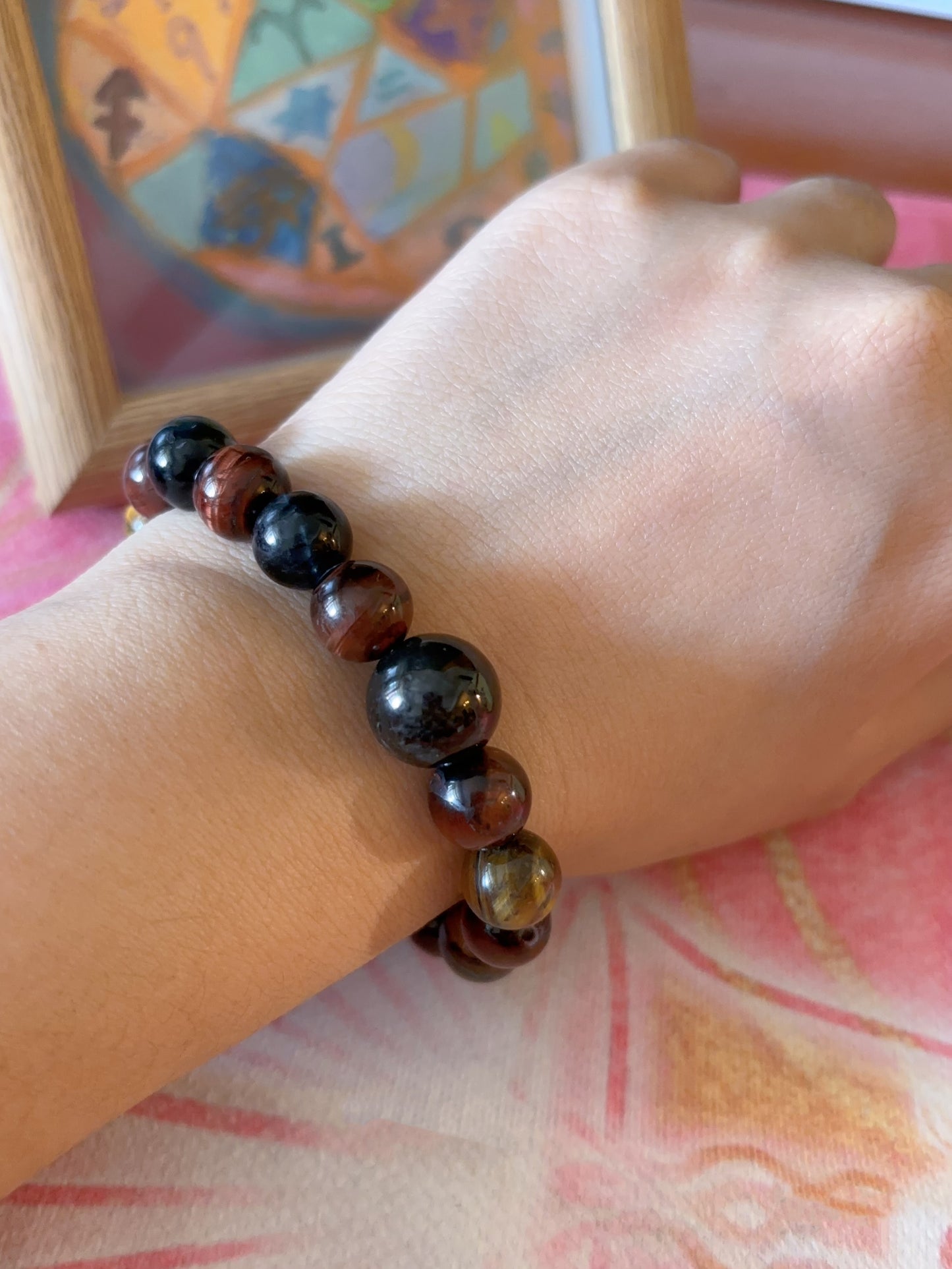 tiger eye bracelet worn on wrist everyday crystal jewelry grounding and strength energy bracelet